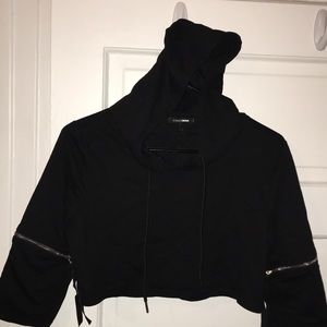 Black Fashion Nova crop top hoodie-size medium